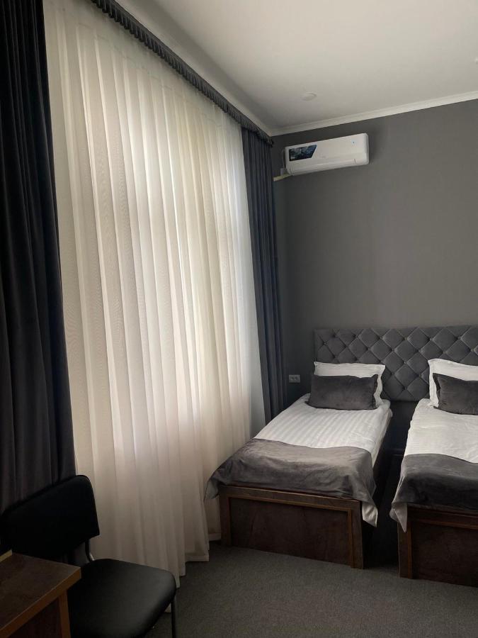 The Art Hotel Tashkent Ngoại thất bức ảnh