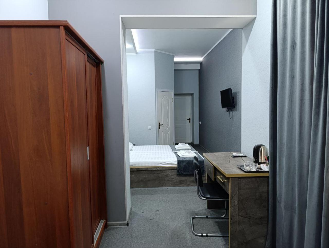 The Art Hotel Tashkent Ngoại thất bức ảnh